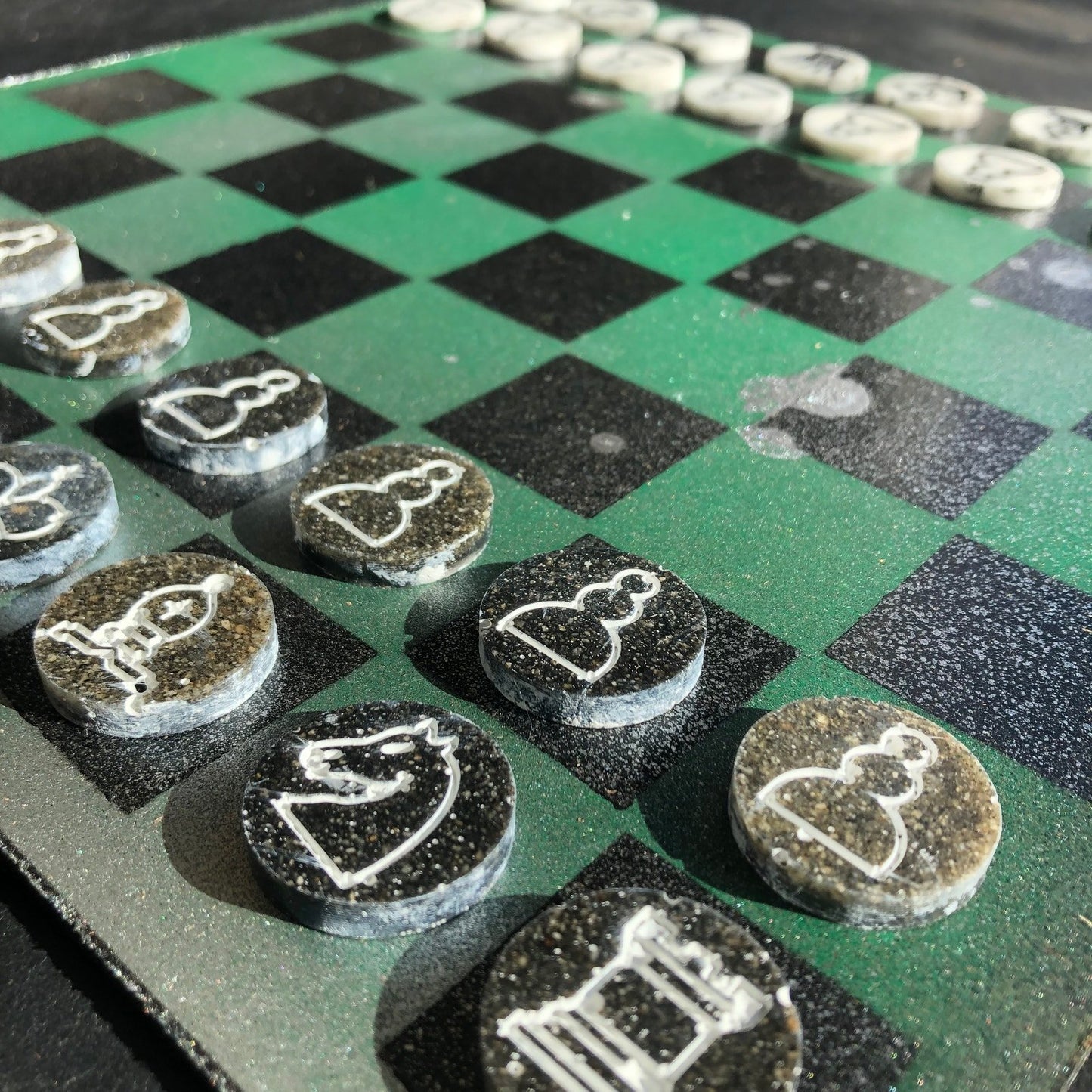 Chess Set - Dripping Silver Green