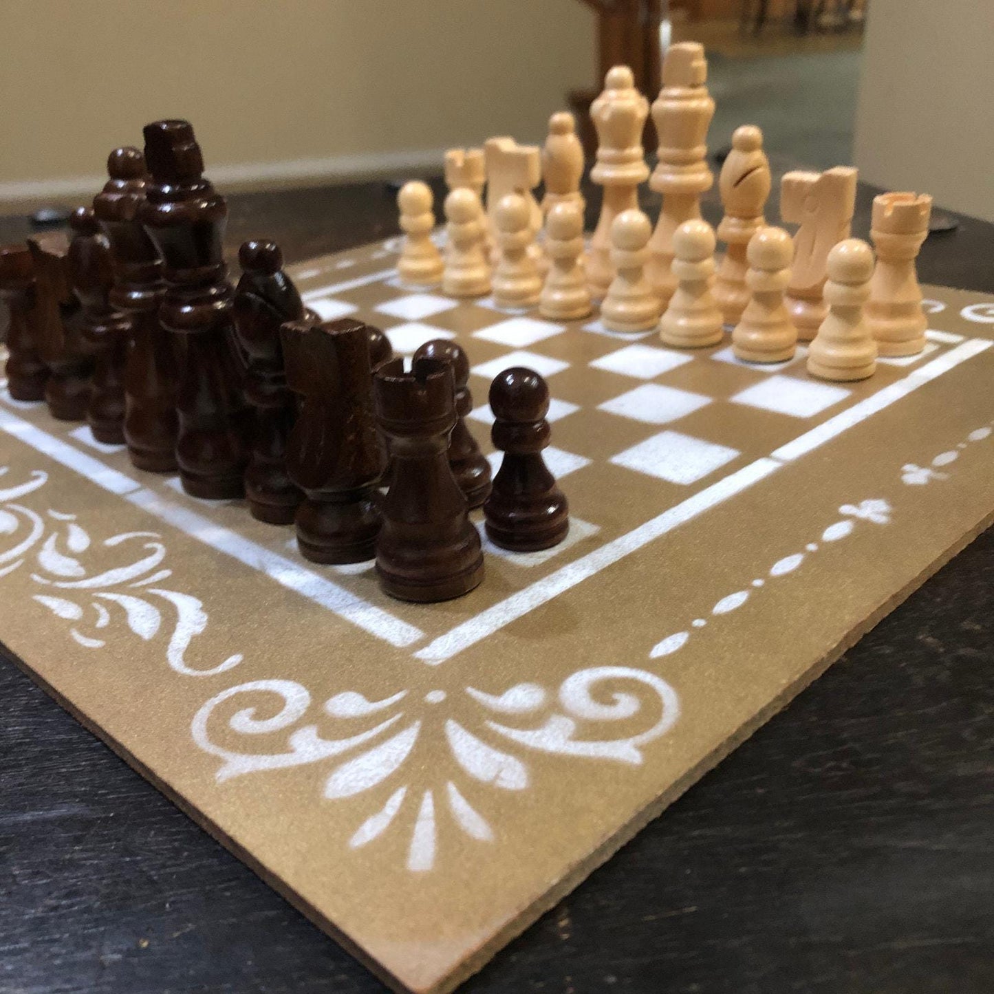 Chess Set - White & Gold