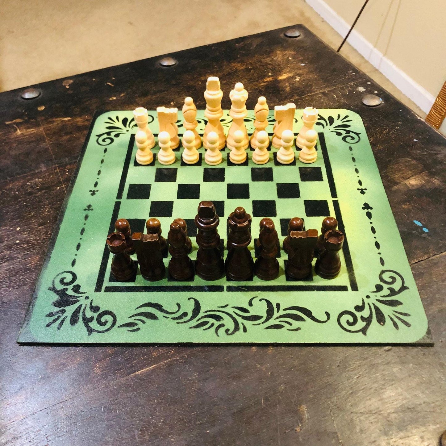 Chess Set - Green Lime Edition