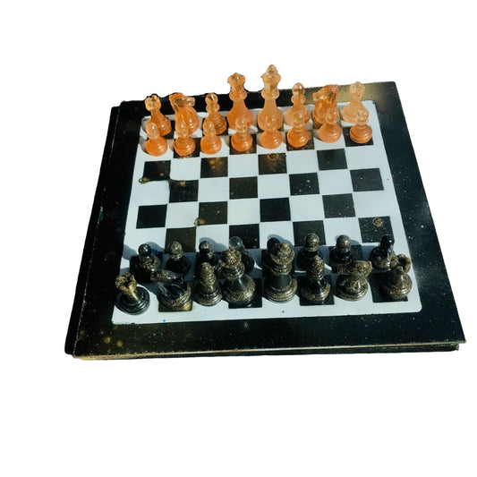 Chess Set - Golden Dust