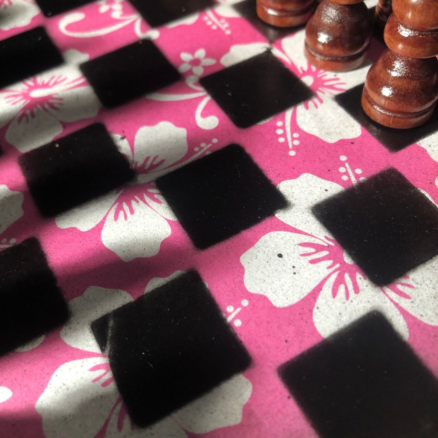 Scrapbook Chess Set - Pink & White Flower