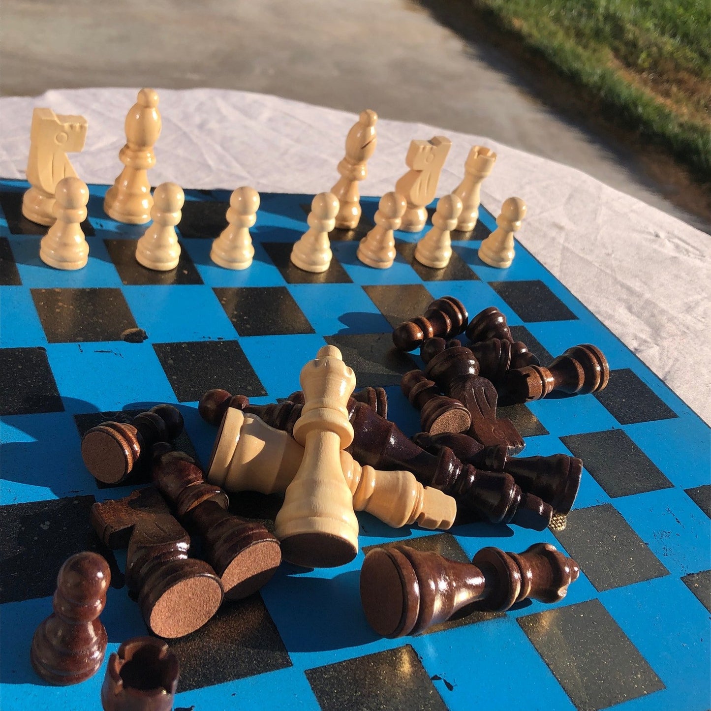 Chess Set - Deep Blue Gold