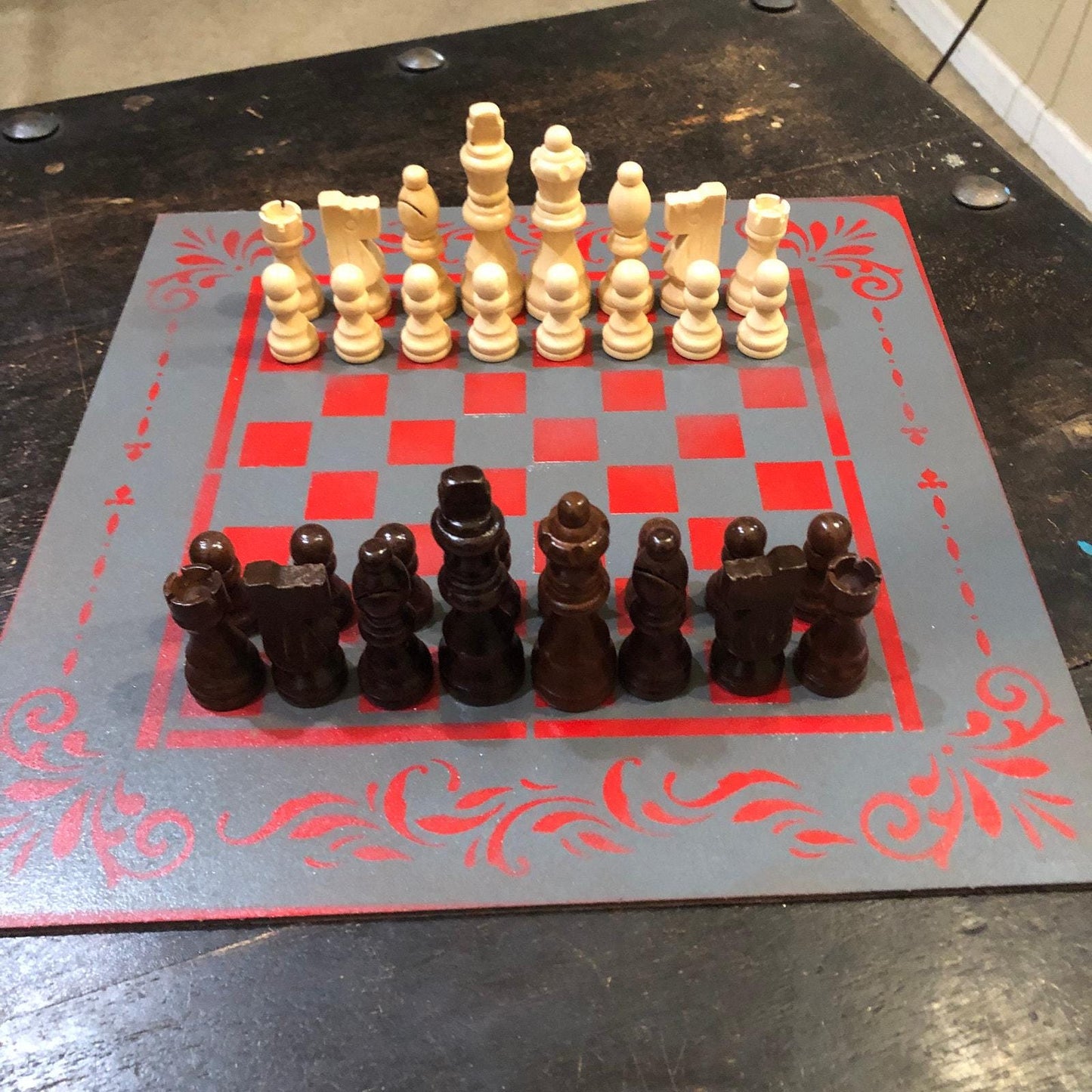 Chess Set - Gray & Red