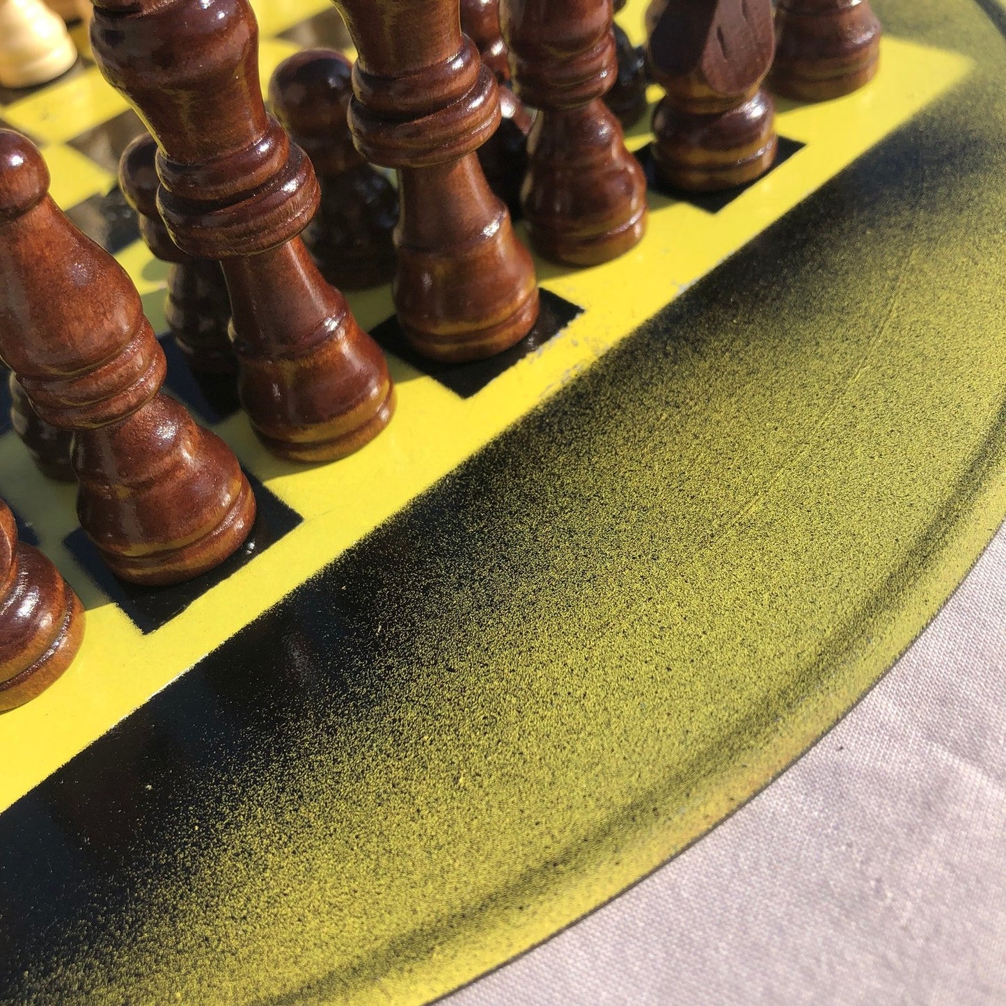 Vinyl Chess Set - Yellow Black Powder