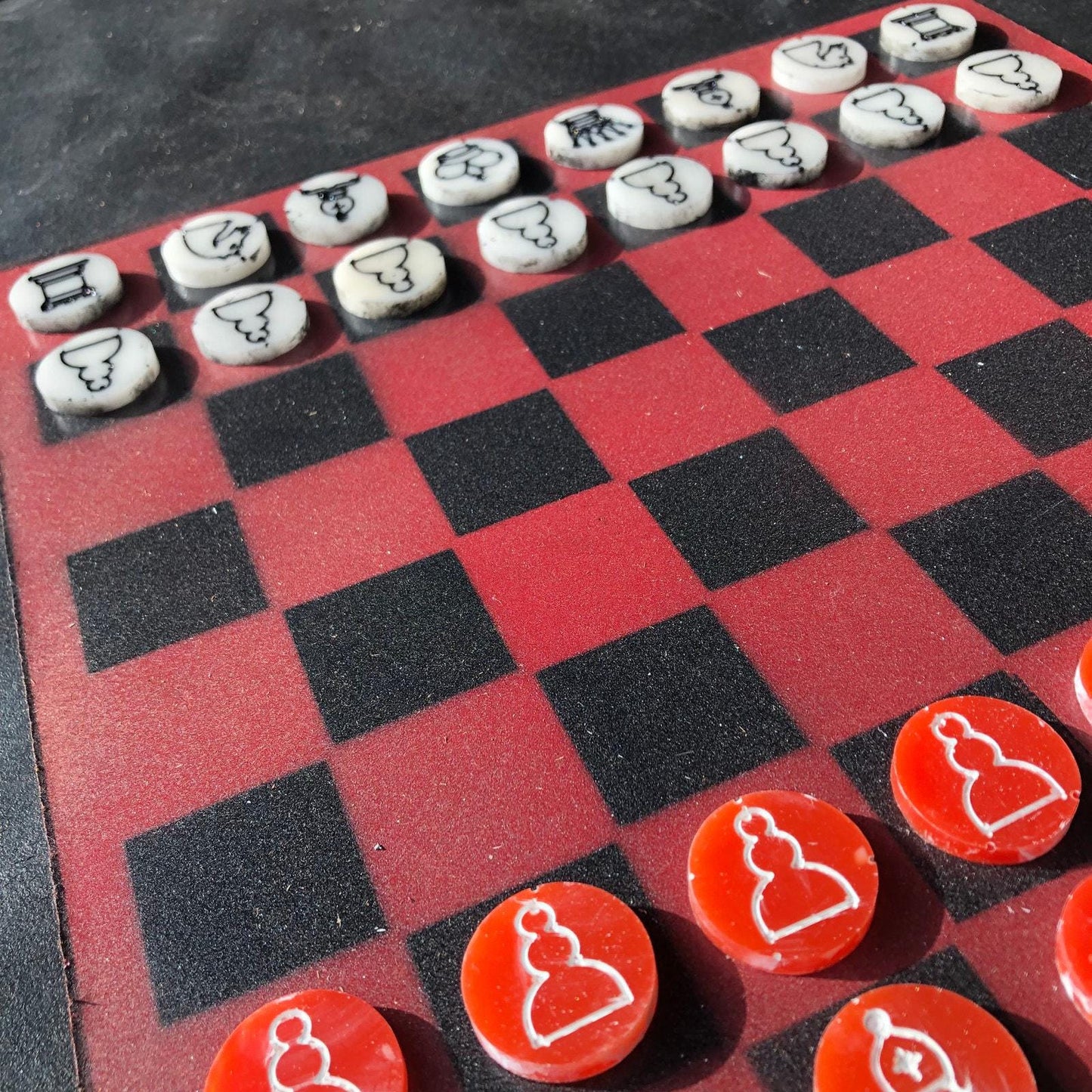 Chess Set - Red and Black Classic