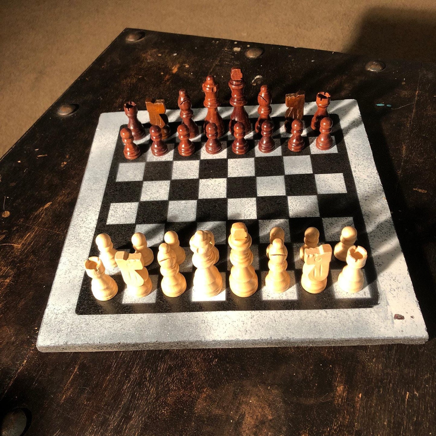 Chess Set - Simple Black & White