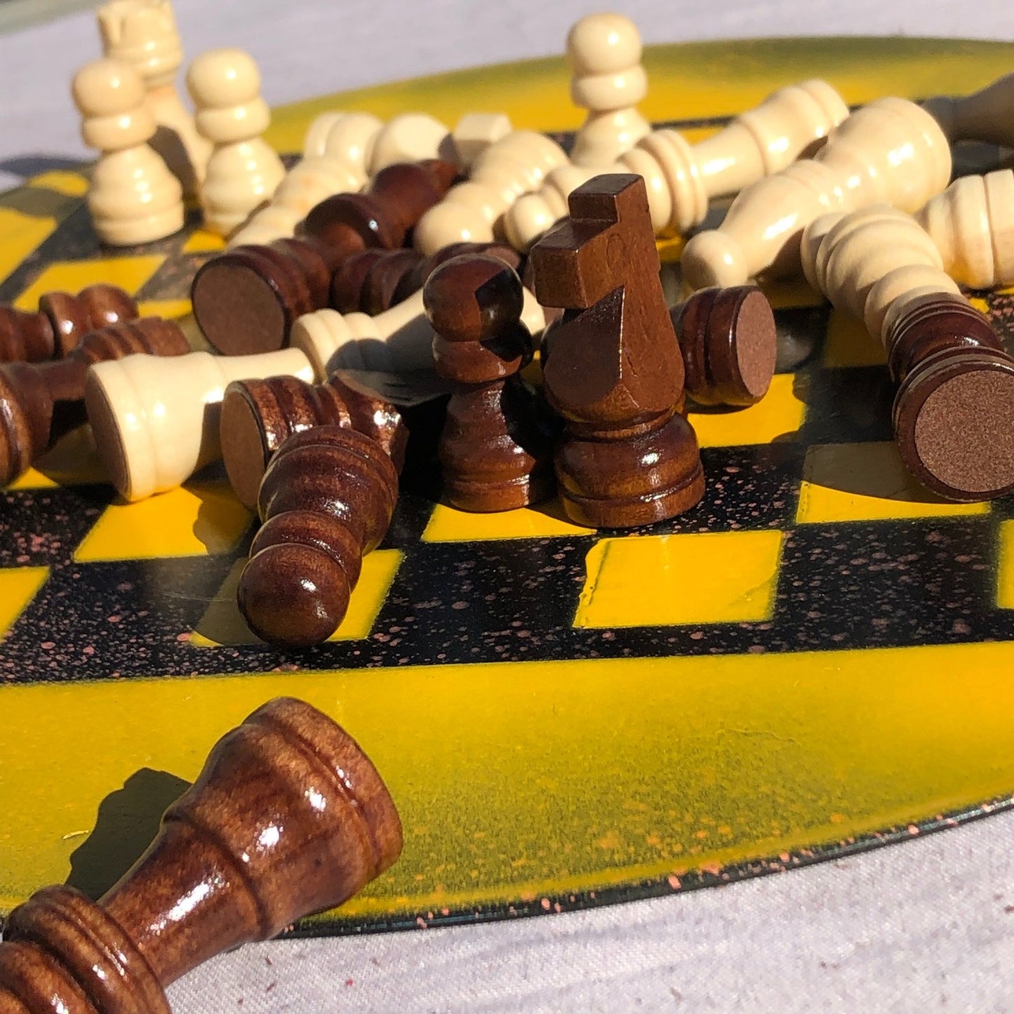 Vinyl Chess Set - Yellow Space