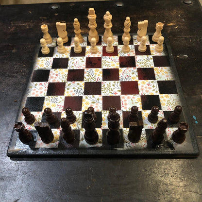 Scrapbook Chess Set - Tint Red Flowers