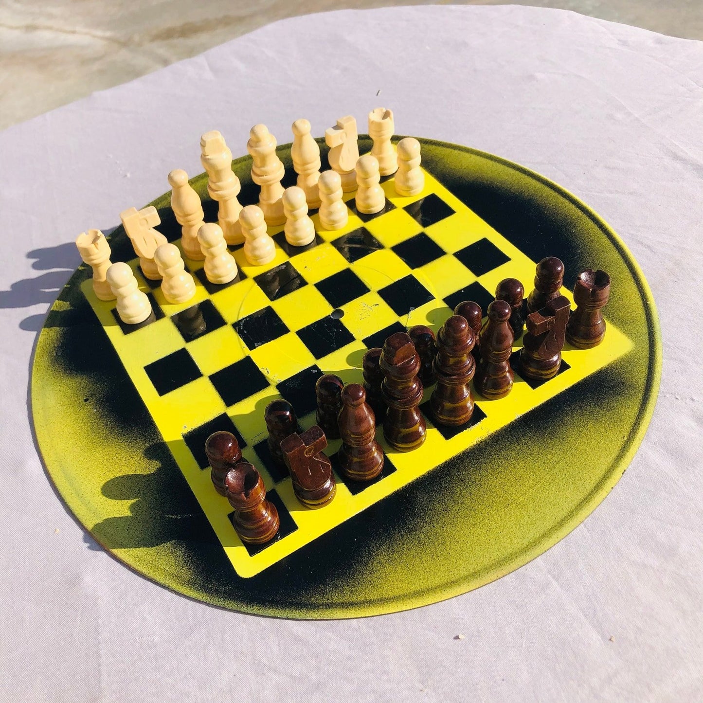 Vinyl Chess Set - Yellow Black Powder