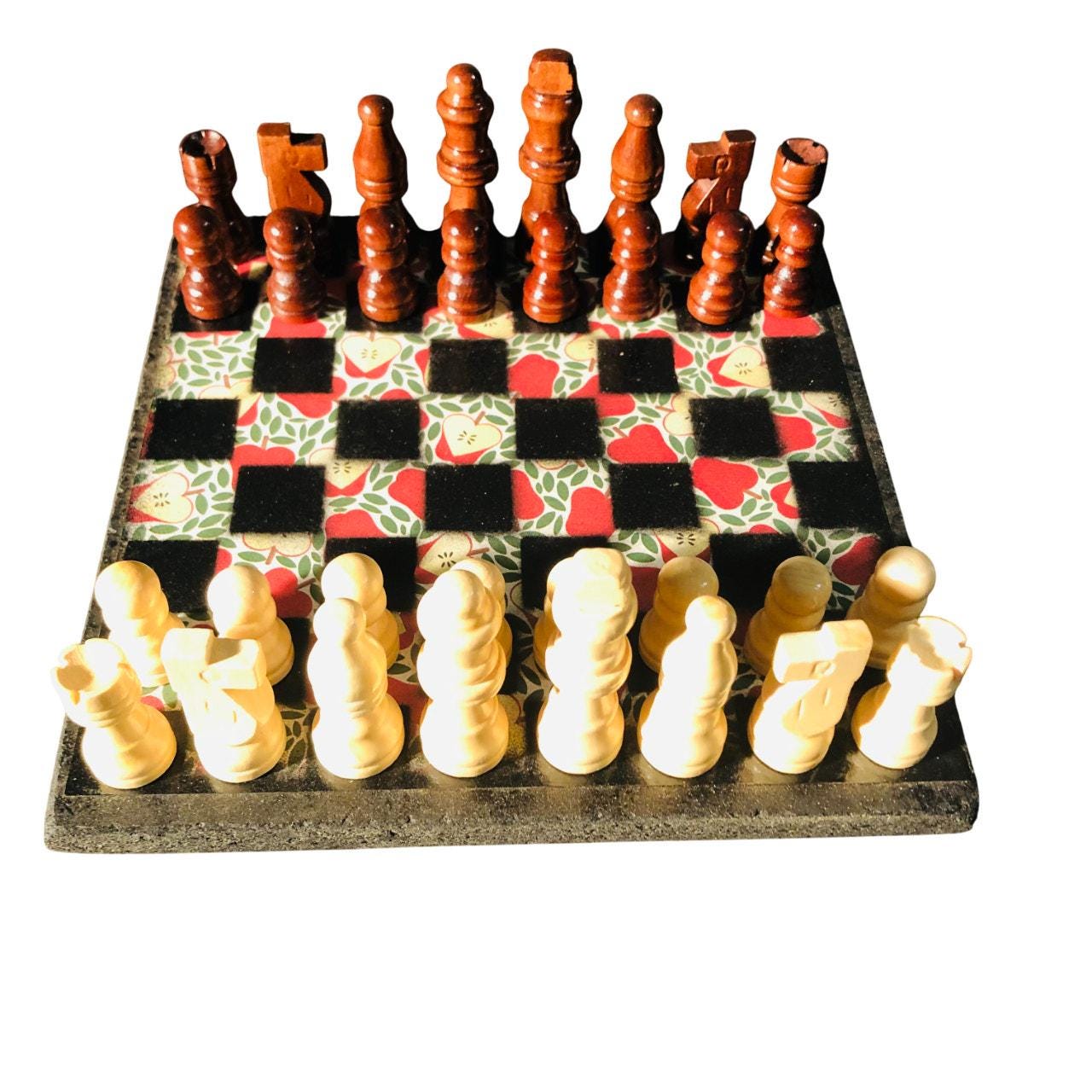 Scrapbook Chess Set - Apple Slices