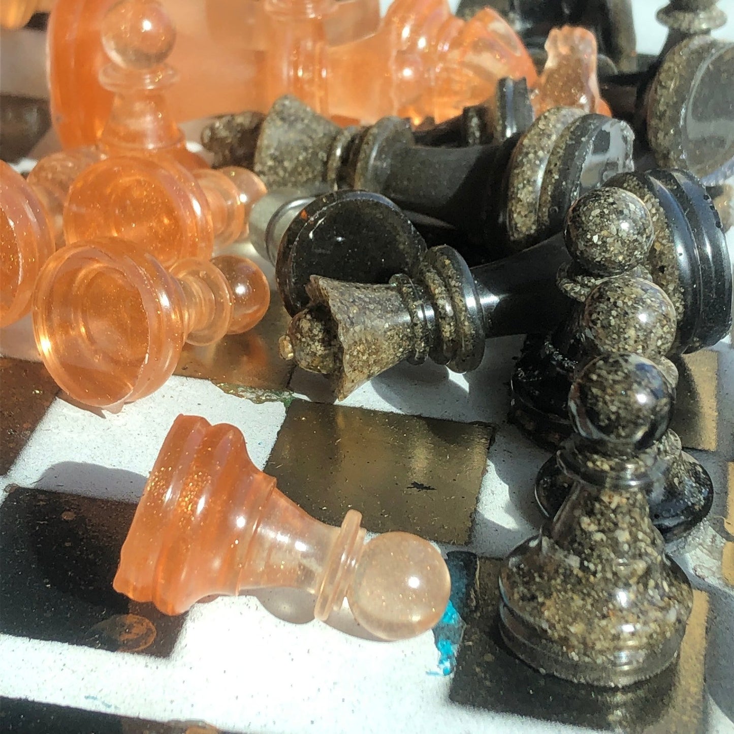 Chess Set - Golden Dust