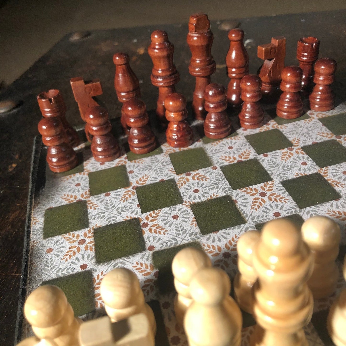 Scrapbook Chess Set - Golden White Vintage