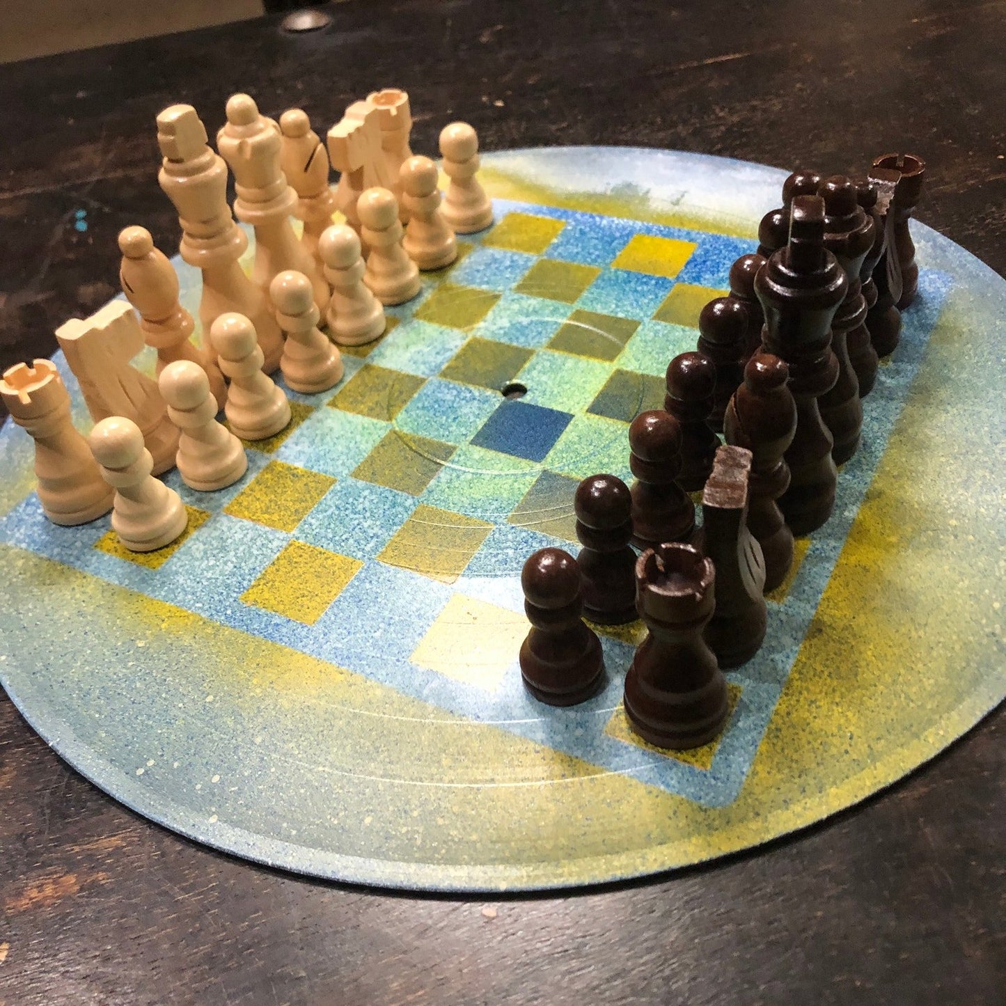 Vinyl Chess Set - Blue Yellow Mist