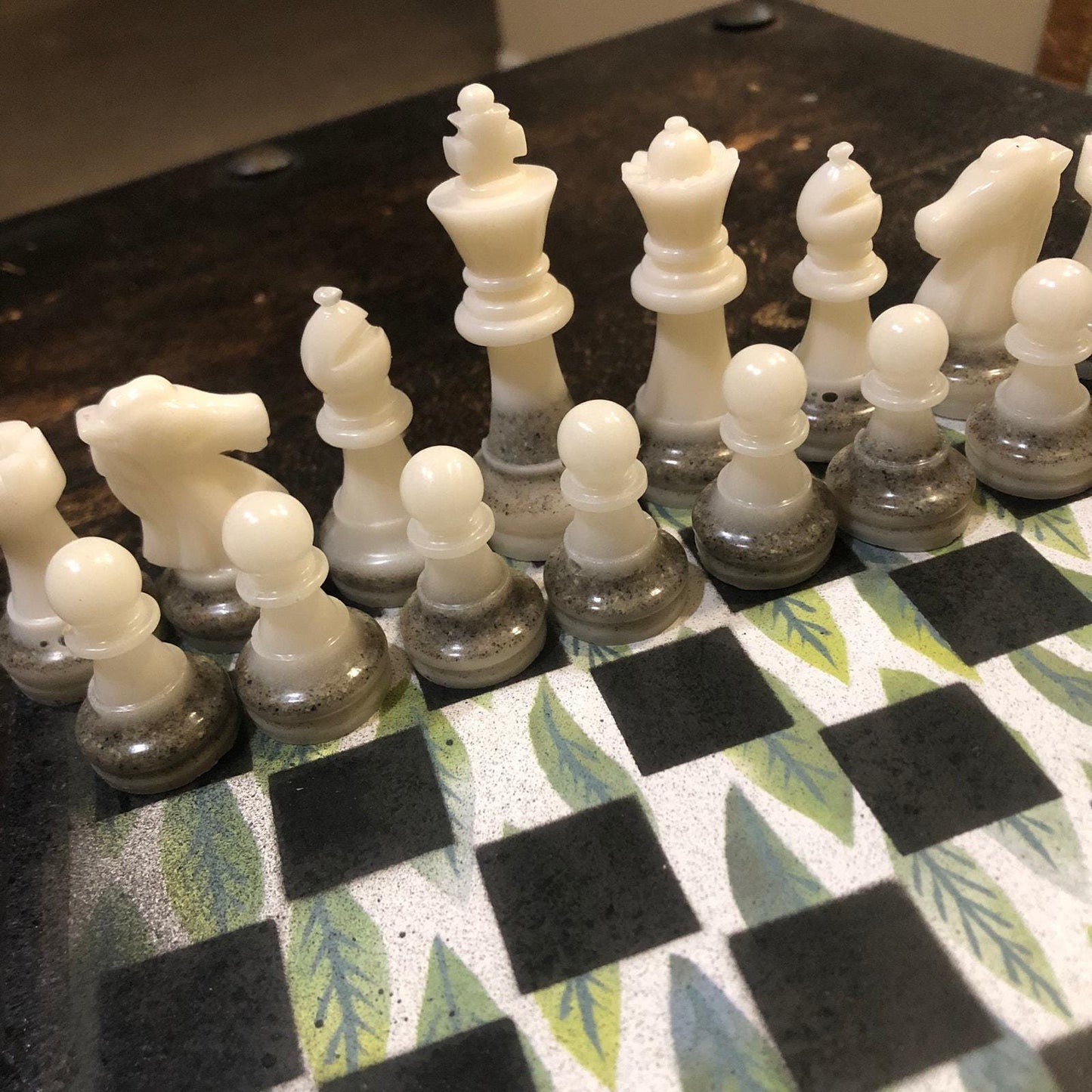 Scrapbook Chess Set - Green Leaf