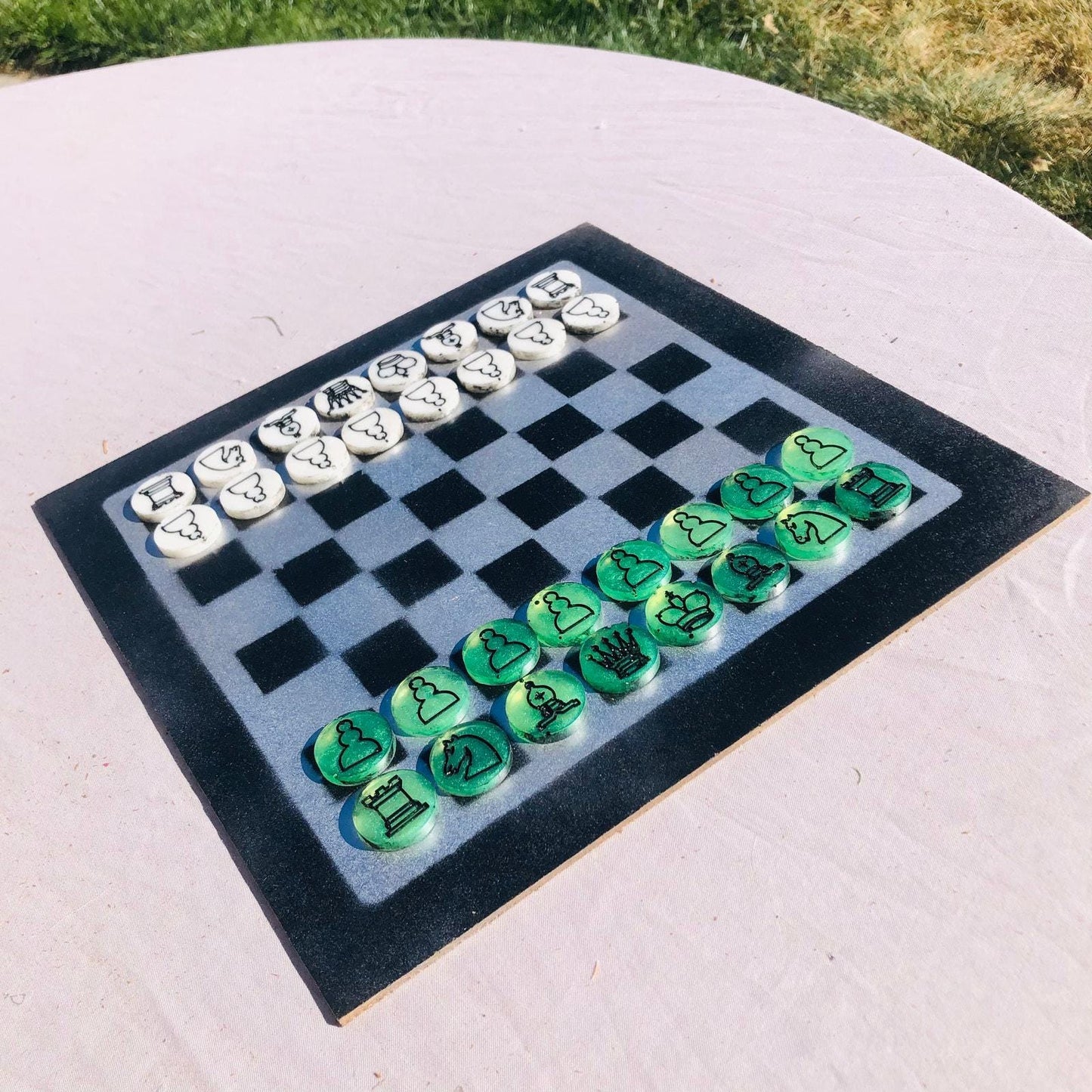 Chess Set - Green & White Dew