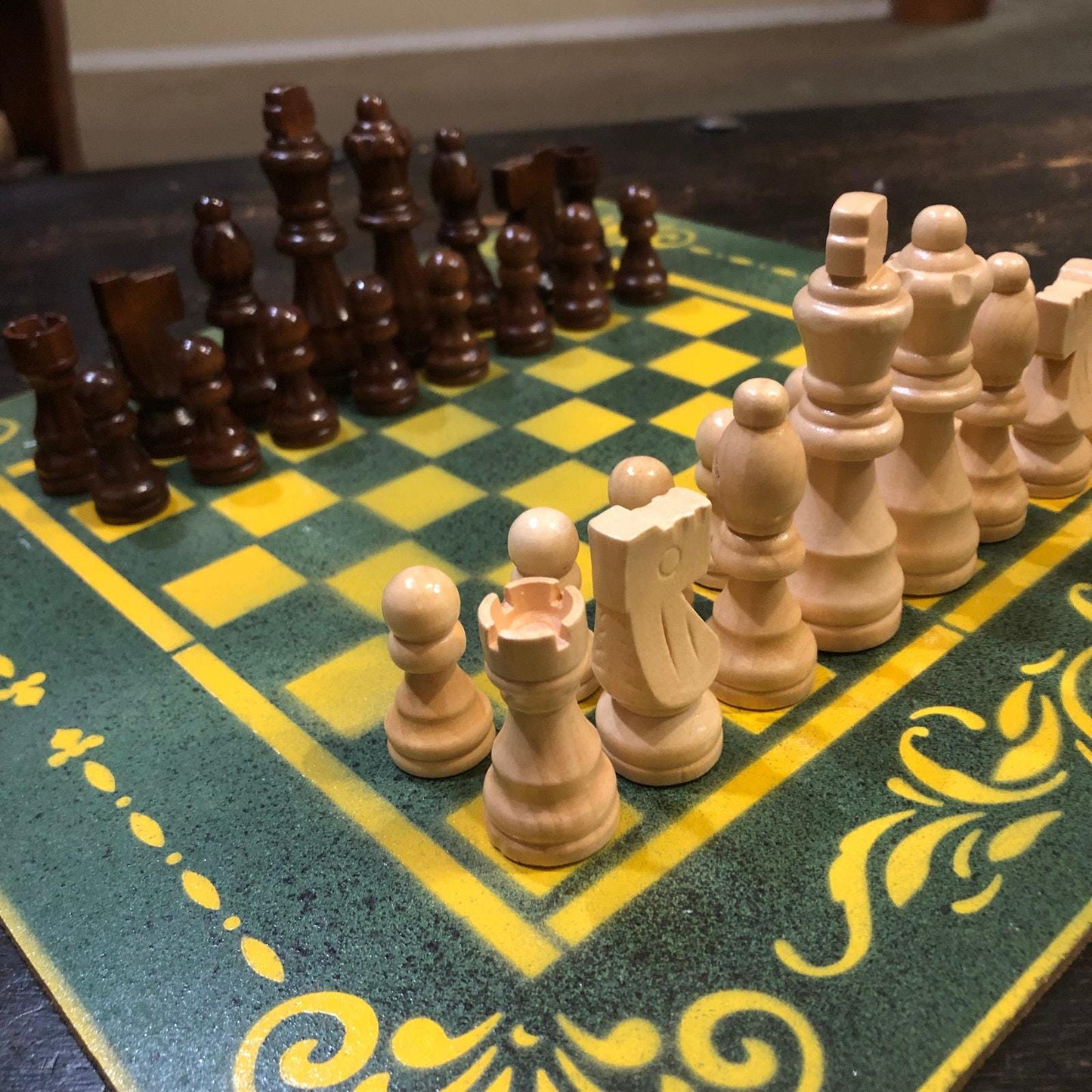 Chess Set - Royal Yellow Green