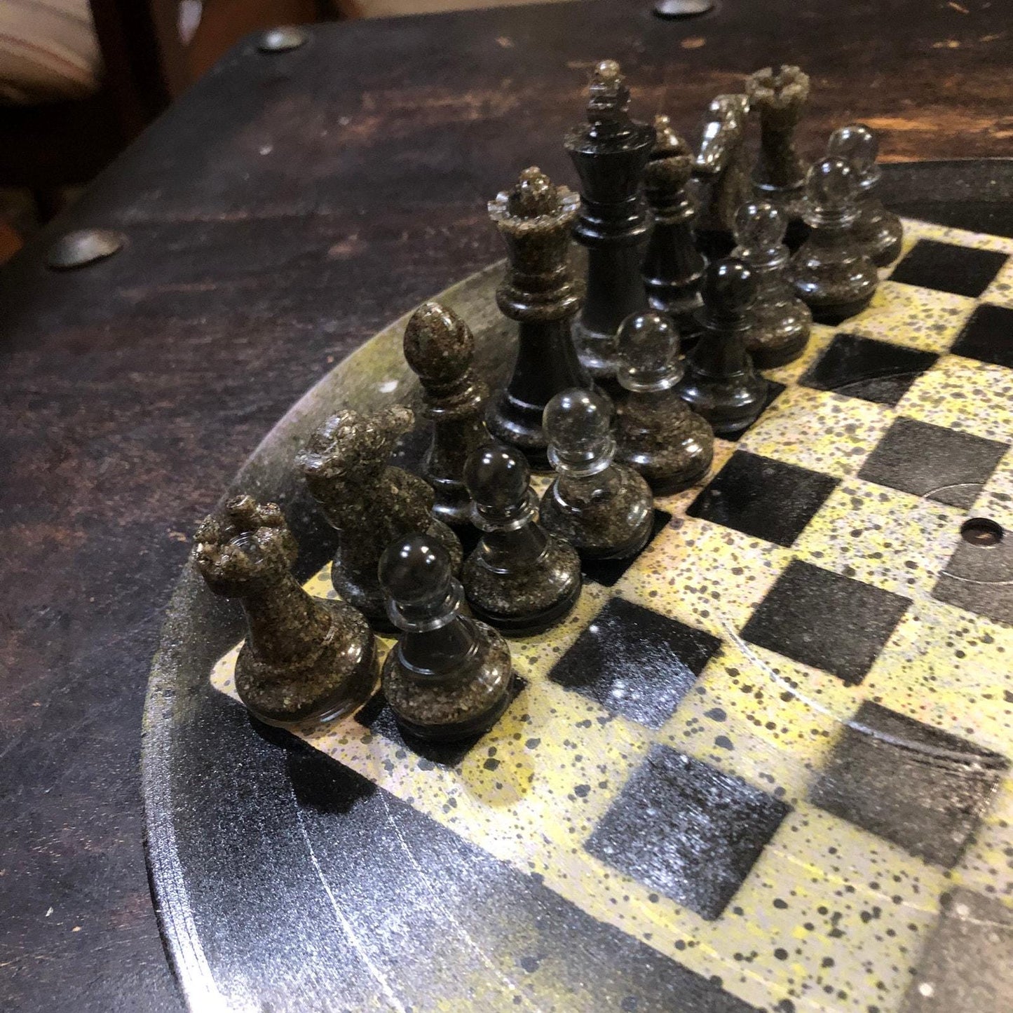 Vinyl Chess Set - Toxic Green (Resin Pieces)