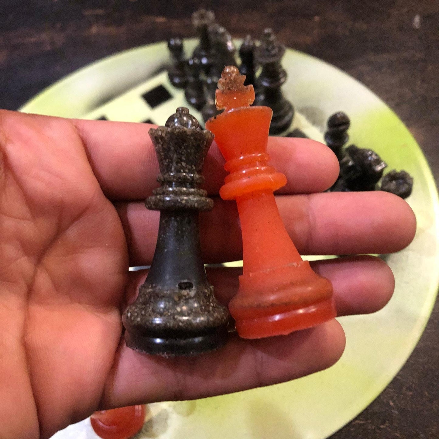 Vinyl Chess Set - Lemon Green (Resin Pieces)