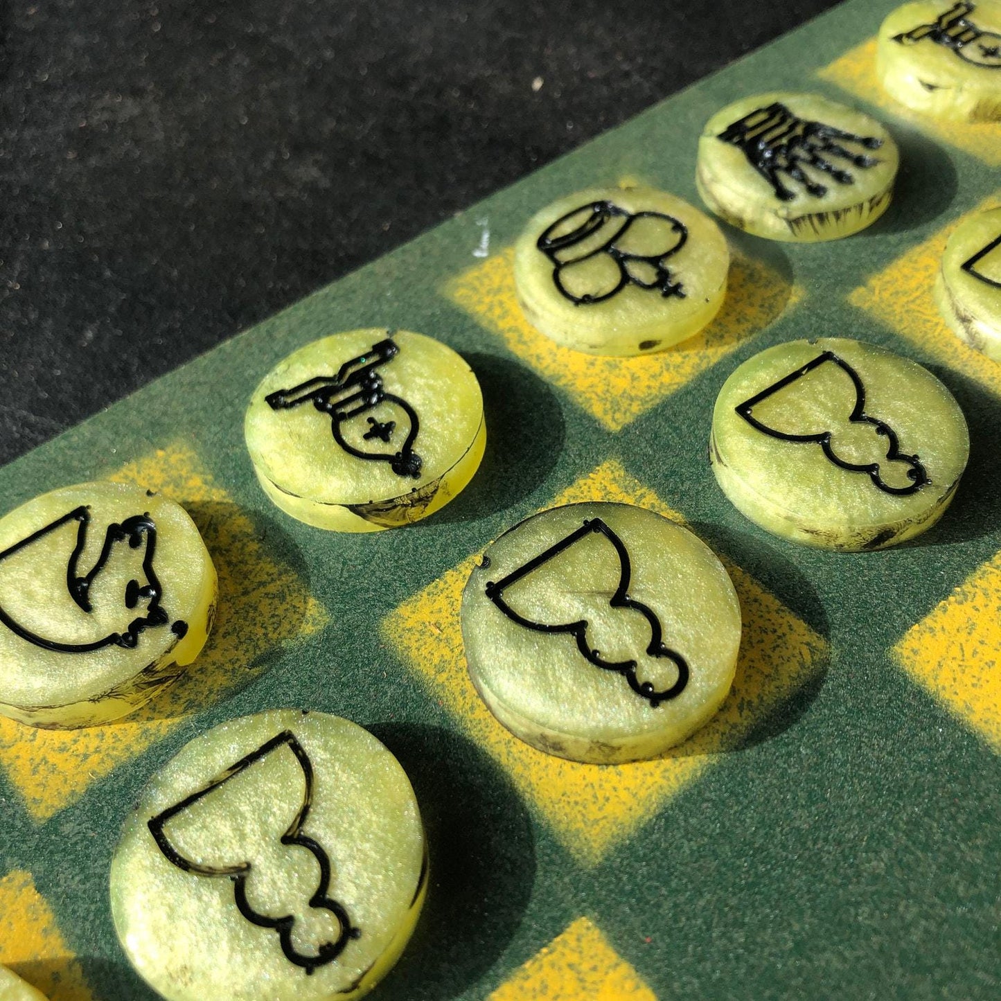 Chess Set - Yellow & Green