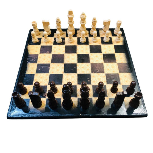 Scrapbook Chess Set - Yellow Pattern