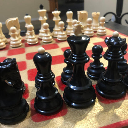 Large Chess Set - Golden Roman Red