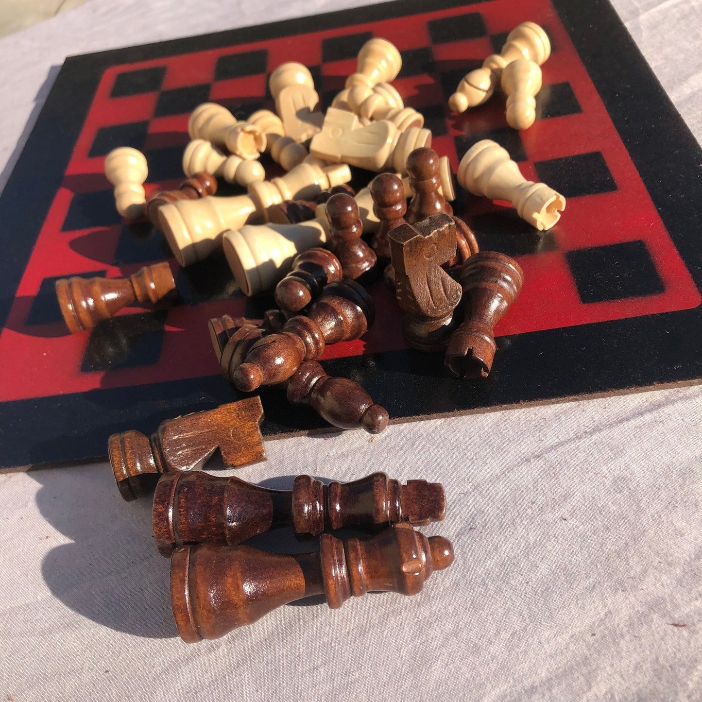 Chess Set - Red & Black