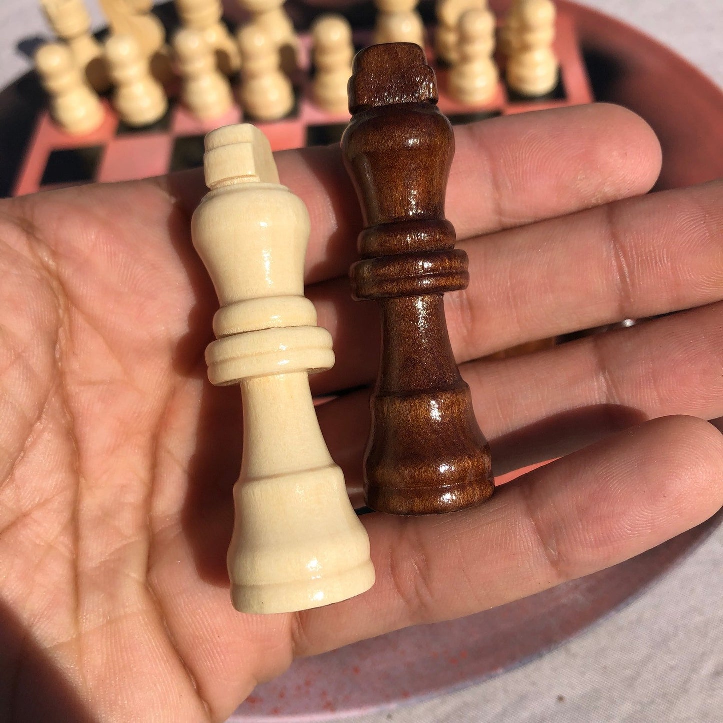 Vinyl Chess Set - Ultra Red Pink