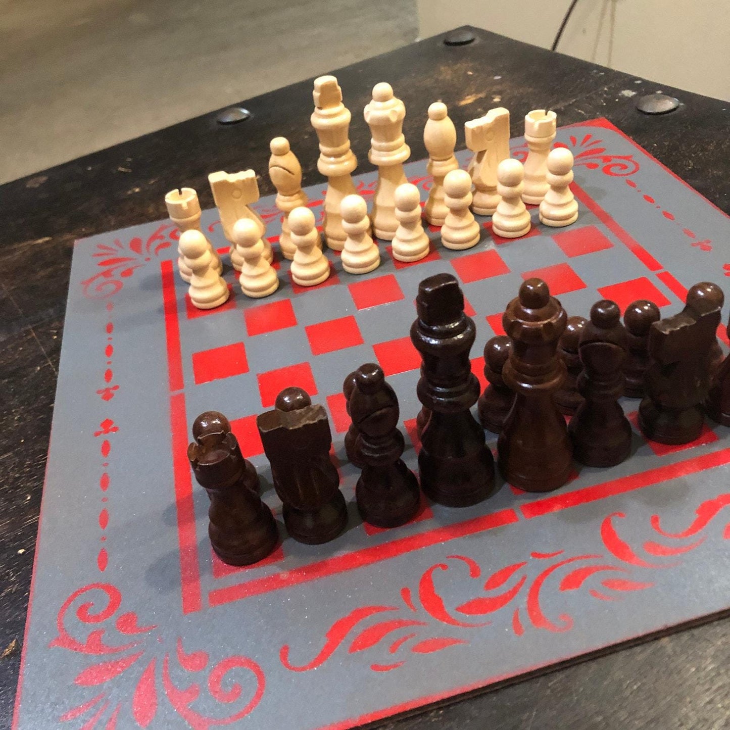 Chess Set - Gray & Red