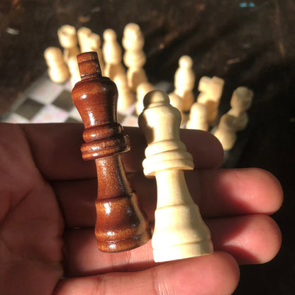 Scrapbook Chess Set - Old Flowers