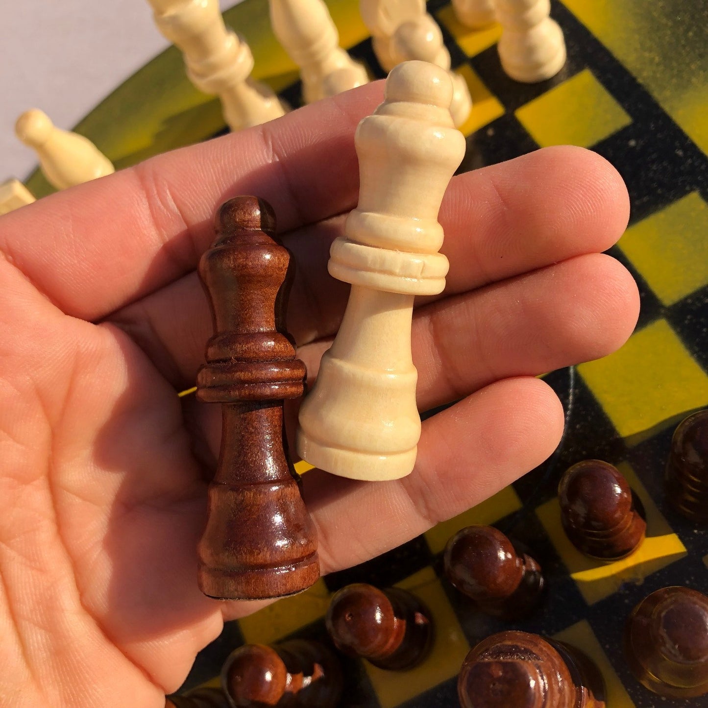 Vinyl Chess Set - Yellow Darkness