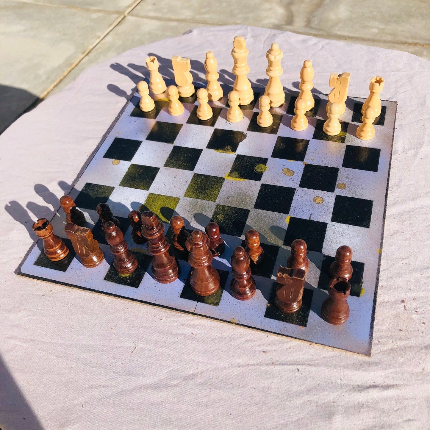 Chess Set - Yellow Drip