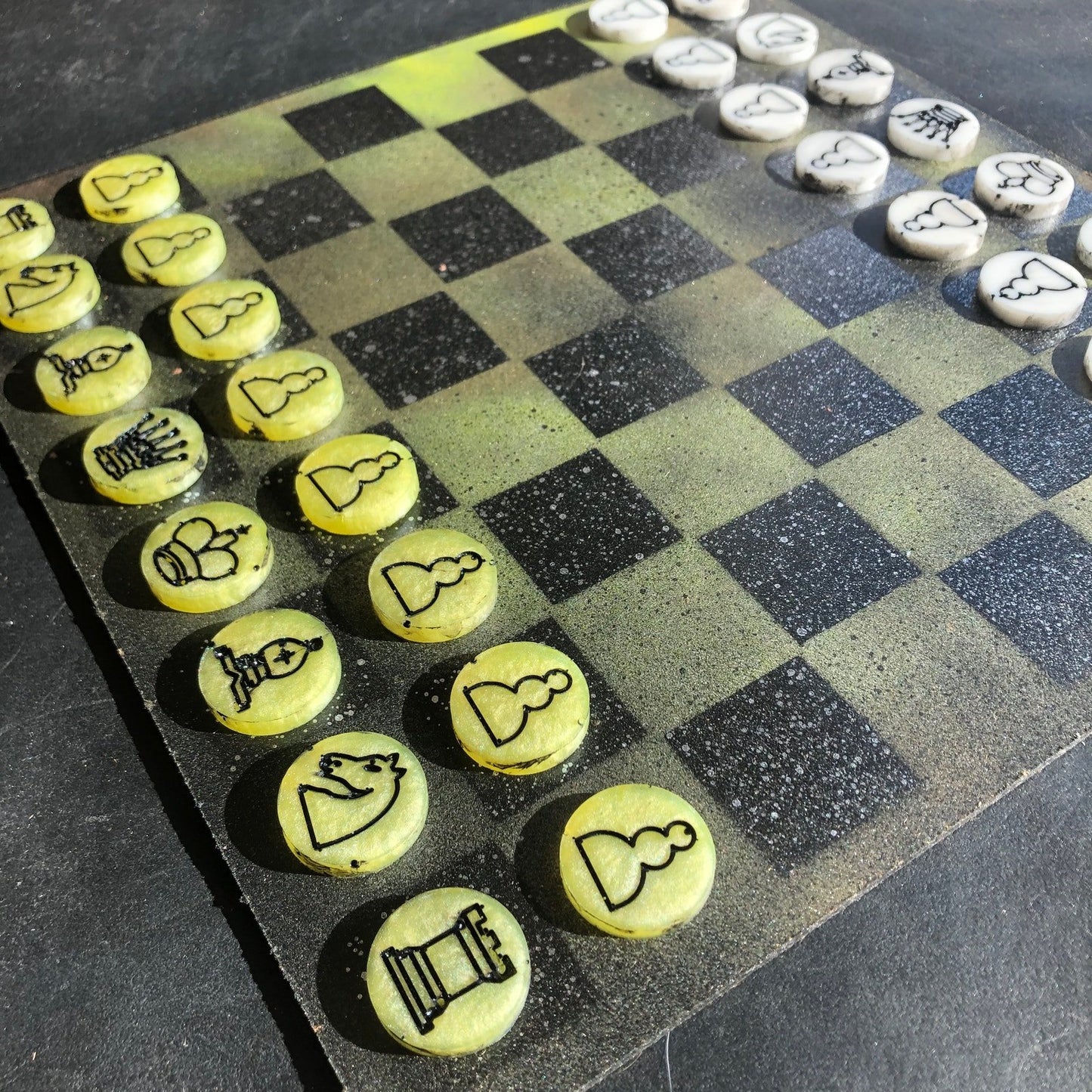 Chess Set - Radiated Yellow